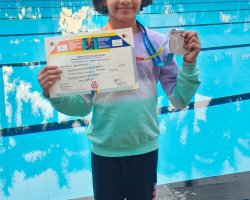 Nayna Bishnoi secured 2nd place in Backstore in Inter school swimming competition